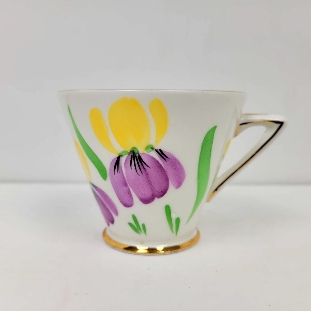 Vintage Phoenix Floral Teacup